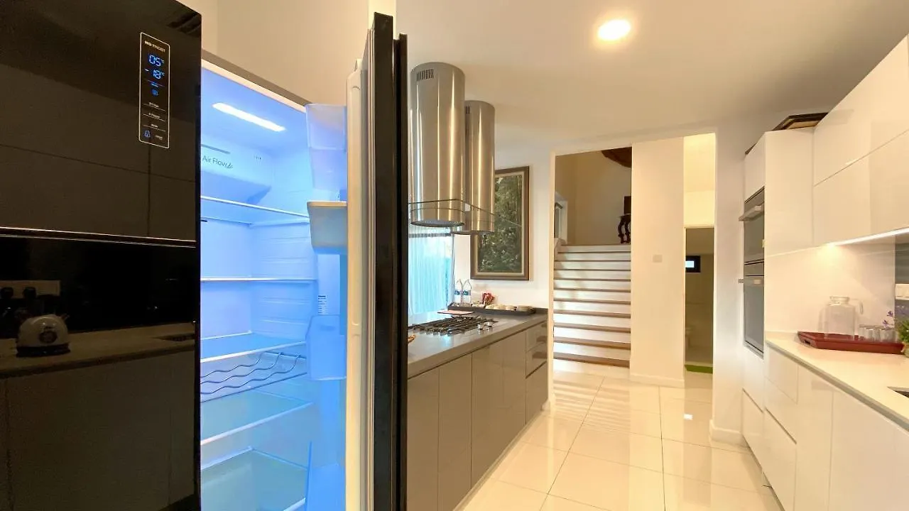 Lavanya Private Pool Villa Residence 2 Floors @ Pantai Cenang. Pantai Cenang